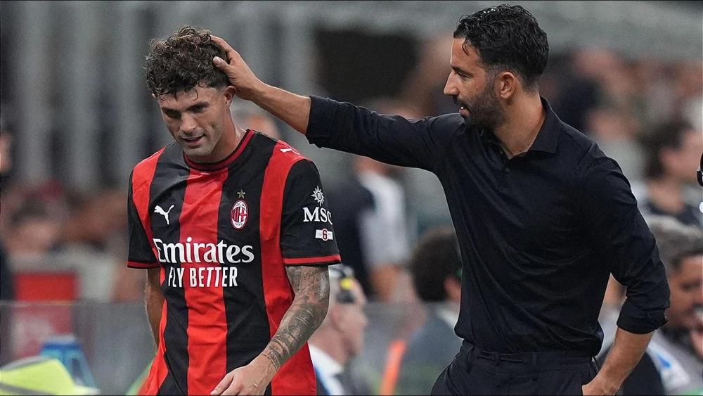 AC Milan find form to sweep aside Lecce in Serie A