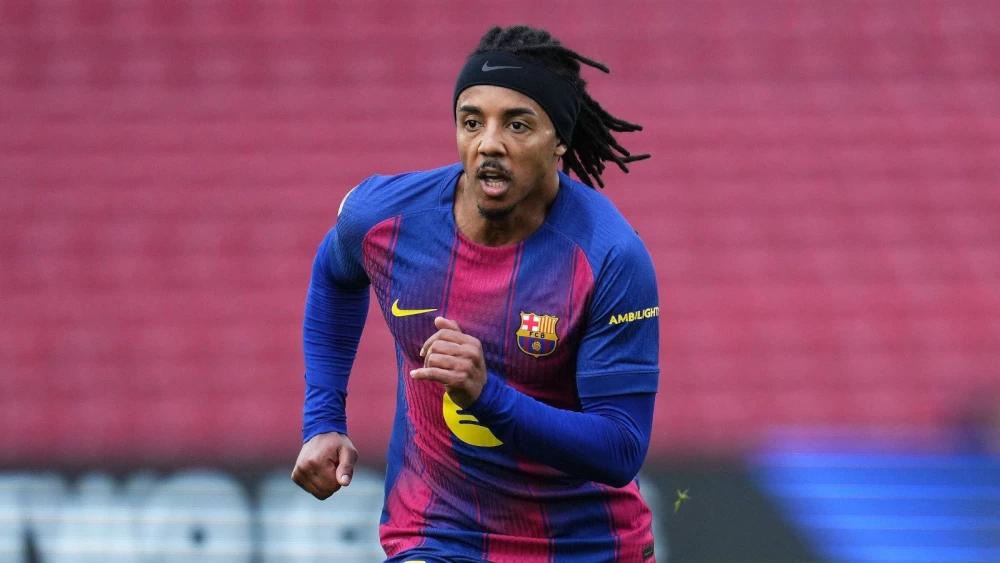 Chelsea monitoring Jules Kounde as Barcelona defender's future remains uncertain